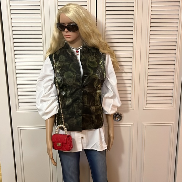 Blanc De Chine Vest - Picture 14 of 17